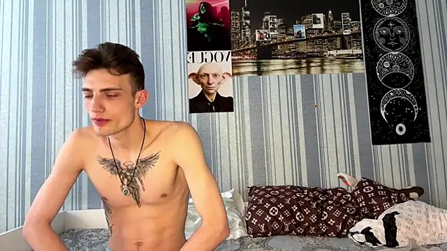 EmiliaCouple online show from 03-09-26, 06:17