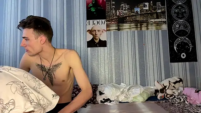 EmiliaCouple online show from 03-04-26, 07:38