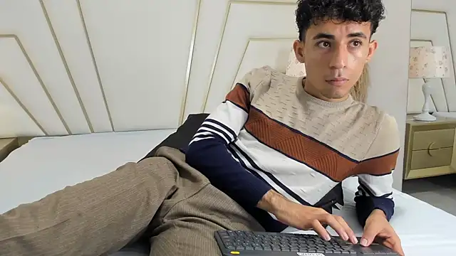 Zahir Ashar online show from 10-11-25, 11:22