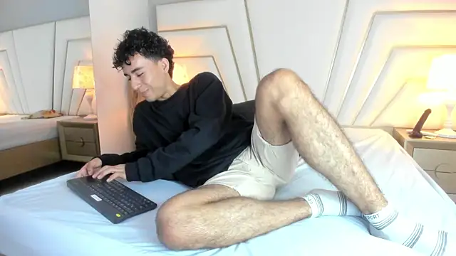 Zahir Ashar online show from 10-27-25, 11:22