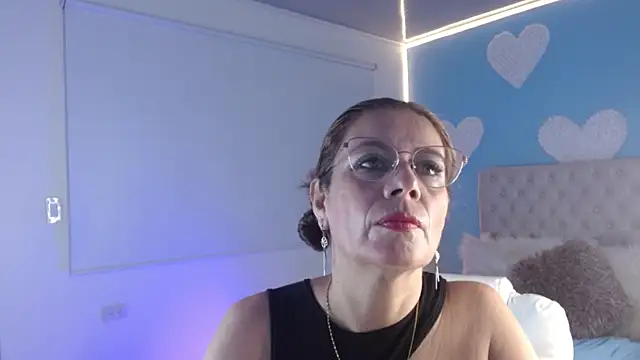 Snapshot of channelsmith_55 chatting on 04-20-26, 01:35 channelsmith 55 online show from 04-20-26, 01:35