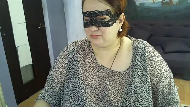 AgilaMipo online show from 05-28-26, 06:32