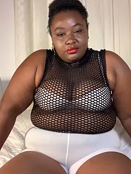 Snapshot of Candy_Brown69 chatting on 10-10-25, 12:17 Candy Brown69 online show from 10-10-25, 12:17