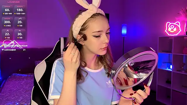 EvaPeace online show from 03-10-26, 08:46