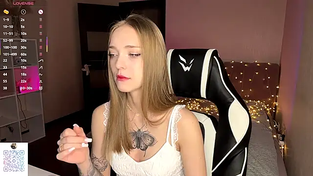 EvaPeace online show from 12-19-25, 06:43