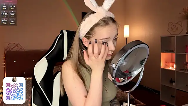 EvaPeace online show from 03-13-26, 02:22