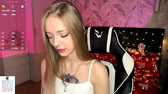 EvaPeace online show from 12-05-25, 07:23