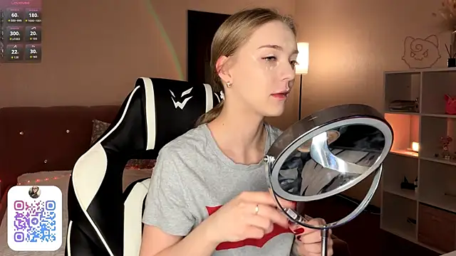 EvaPeace online show from 02-22-26, 08:32