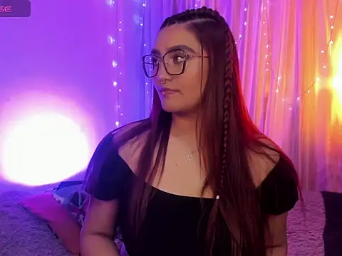 Snapshot of soyanny_1 chatting on 10-12-25, 12:45 soyanny 1 online show from 10-12-25, 12:45