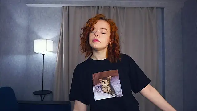 MelodyHasbrouck online show from 10-18-25, 05:09