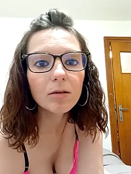 labellerose online show from 10-28-25, 06:29