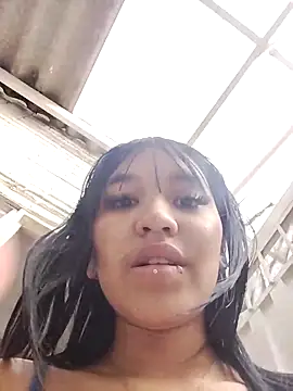 Valen russo online show from 10-30-25, 01:20