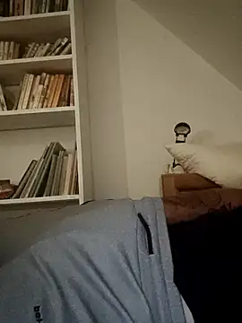 Alexszader36 online show from 10-11-25, 08:43