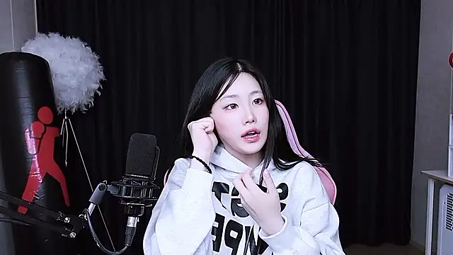 MISA 02 online show from 11-05-25, 12:41