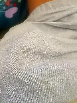 leeya14 online show from 11-02-25, 06:51