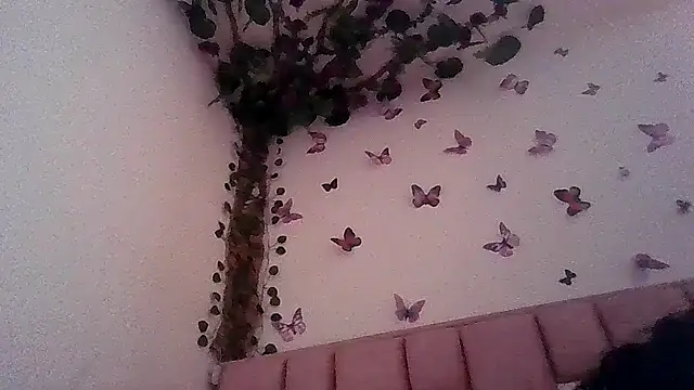 Snapshot of abby_moss_2 chatting on 06-12-26, 12:47 abby moss 2 online show from 06-12-26, 12:47
