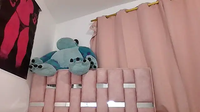 abby moss 2 online show from 11-29-25, 05:07