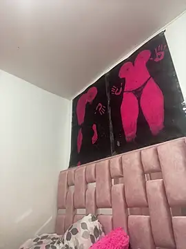 abby moss 2 online show from 10-27-25, 01:45