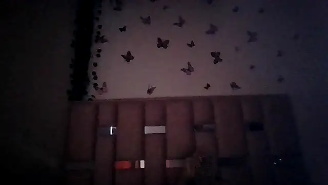 Snapshot of abby_moss_2 chatting on 07-06-26, 01:07 abby moss 2 online show from 07-06-26, 01:07