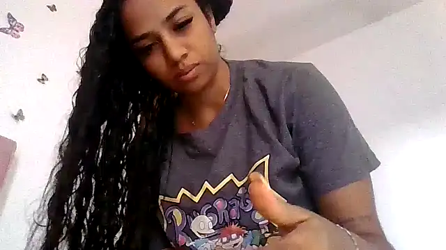 Snapshot of abby_moss_2 chatting on 06-17-26, 12:37 abby moss 2 online show from 06-17-26, 12:37