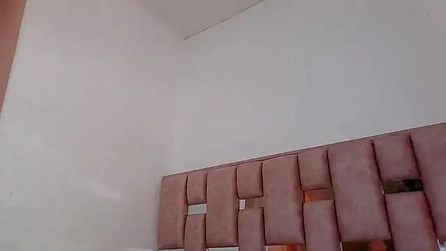 abby moss 2 online show from 01-18-26, 05:05