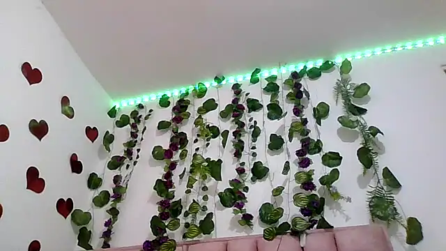 abby moss 2 online show from 04-16-26, 12:28