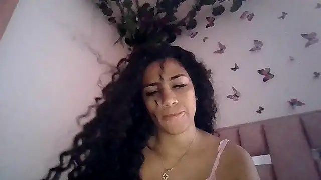 Snapshot of abby_moss_2 chatting on 07-10-26, 12:49 abby moss 2 online show from 07-10-26, 12:49