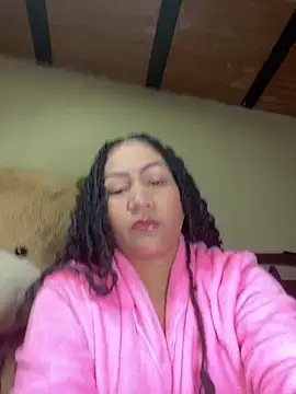 Ayleenpamelasexysquirt online show from 10-17-25, 07:26