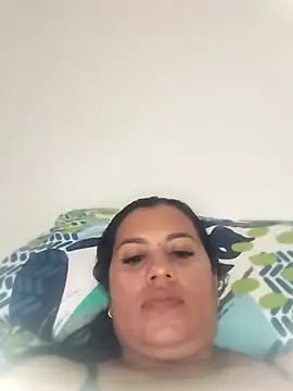 Snapshot of Candy-Samanthy chatting on 11-24-25, 06:19 Candy-Samanthy online show from 11-24-25, 06:19