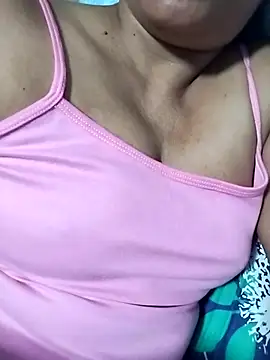 Snapshot of Candy-Samanthy chatting on 11-06-25, 01:42 Candy-Samanthy online show from 11-06-25, 01:42