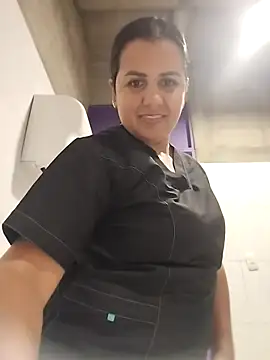 Snapshot of Candy-Samanthy chatting on 11-04-25, 06:11 Candy-Samanthy online show from 11-04-25, 06:11