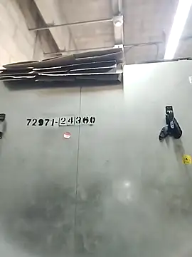 Snapshot of Candy-Samanthy chatting on 11-18-25, 03:37 Candy-Samanthy online show from 11-18-25, 03:37