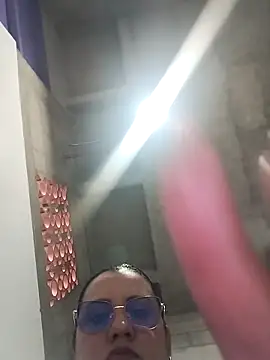 Snapshot of Candy-Samanthy chatting on 11-05-25, 01:14 Candy-Samanthy online show from 11-05-25, 01:14