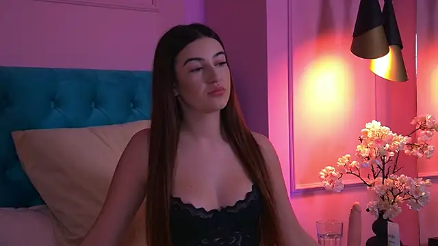 TaliaMorenne online show from 10-23-25, 05:55