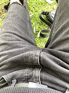 Jacovo2002 online show from 10-29-25, 06:18