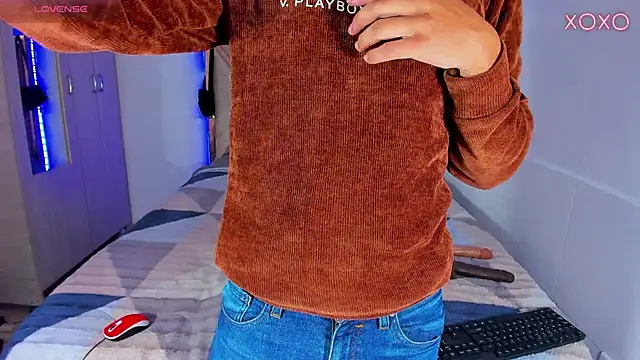 Jacovo2002 online show from 10-11-25, 03:57