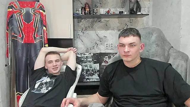 MIKE GOD19 online show from 02-11-26, 05:46