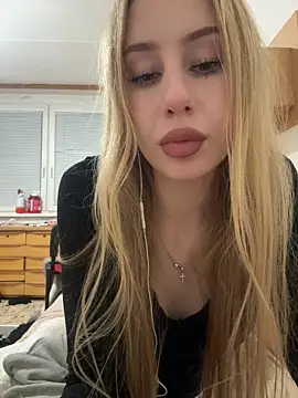 JudithCarly online show from 12-21-25, 10:21