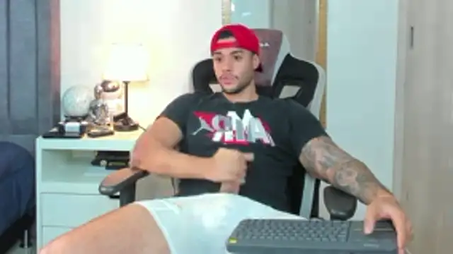 Snapshot of Ken_mailik1 chatting on 10-24-25, 05:17 Ken mailik1 online show from 10-24-25, 05:17