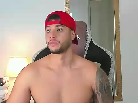 Snapshot of Ken_mailik1 chatting on 10-15-25, 09:56 Ken mailik1 online show from 10-15-25, 09:56