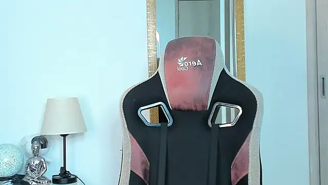 Snapshot of Ken_mailik1 chatting on 11-11-25, 06:19 Ken mailik1 online show from 11-11-25, 06:19