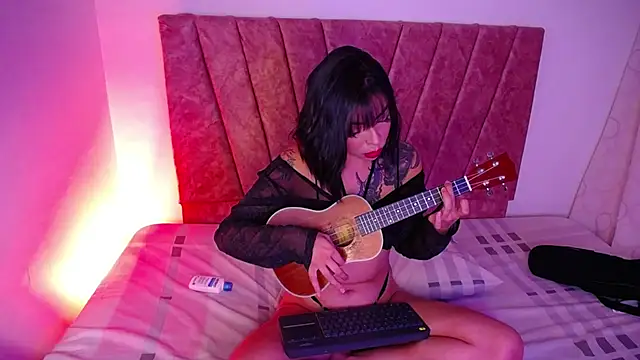  Scarlet jones  online show from 10-16-25, 05:21