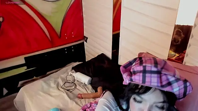 bubble  angel   online show from 02-25-26, 11:43