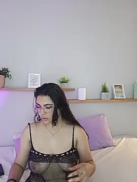 shainadavis online show from 02-13-26, 03:17