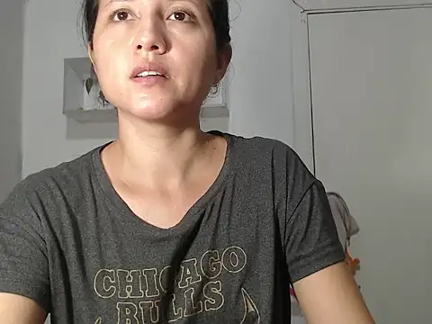 Renata Rivas online show from 02-19-26, 03:36