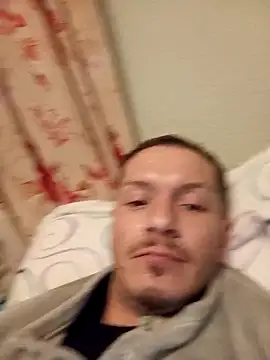 Snapshot of Graimito chatting on 02-03-26, 12:54 Graimito online show from 02-03-26, 12:54