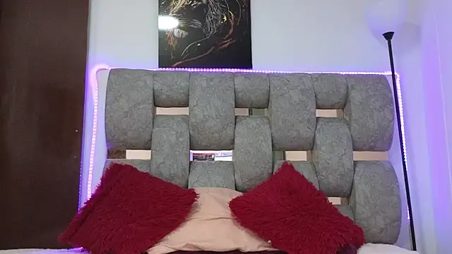 alix kitty online show from 12-18-25, 08:23