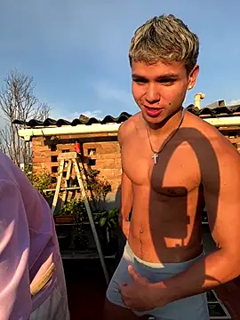 mirallesandbig online show from 10-16-25, 10:18