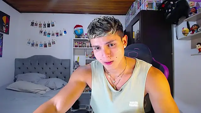 mirallesandbig online show from 10-10-25, 11:16