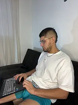 mirallesandbig online show from 10-25-25, 10:43